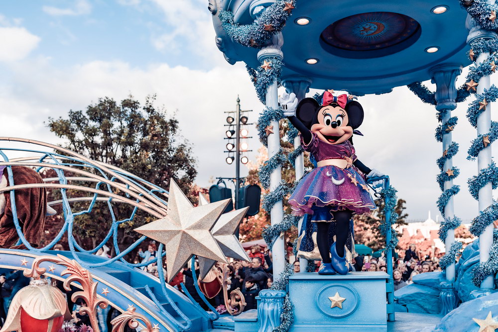 Disneyland Paris Minnie Maus Strassenparade 